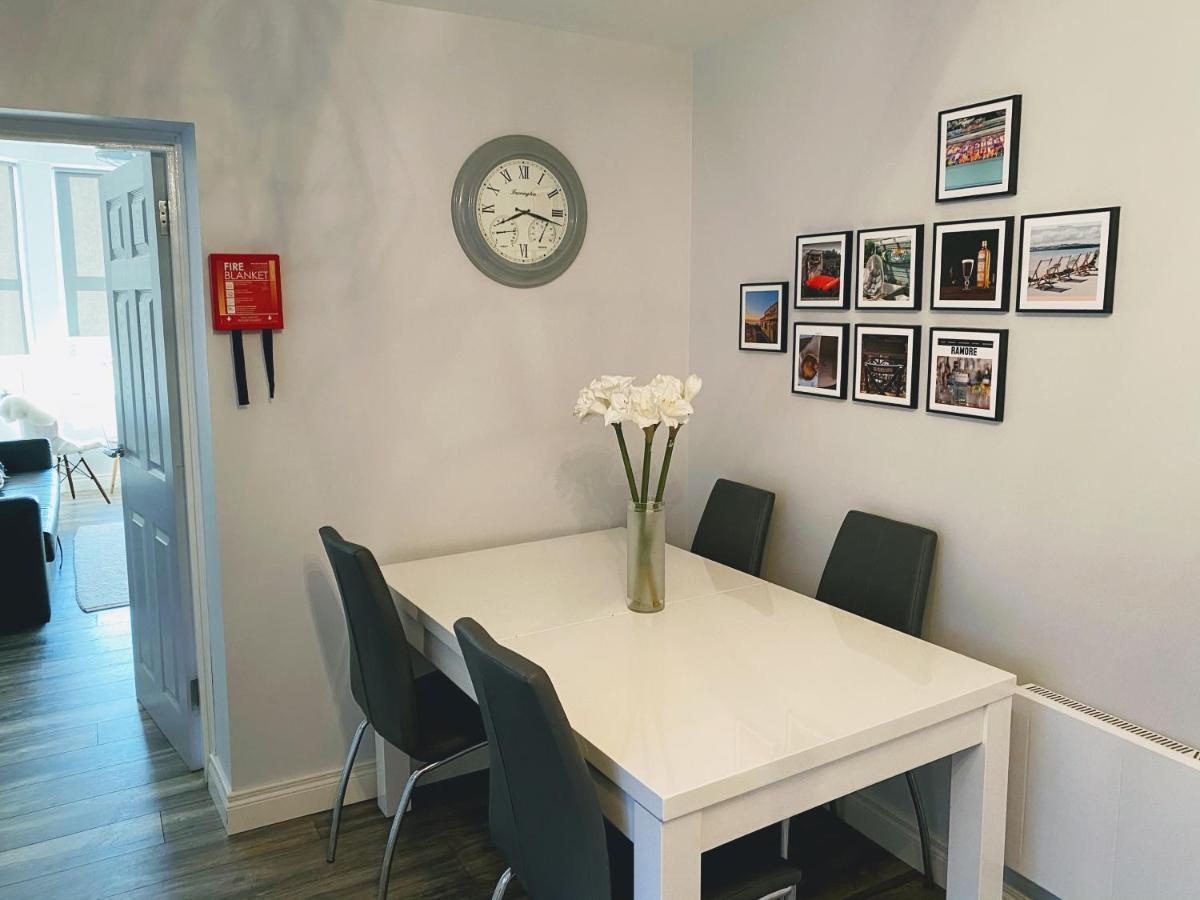 Appartement Port Pour Deux à Portrush Extérieur photo
