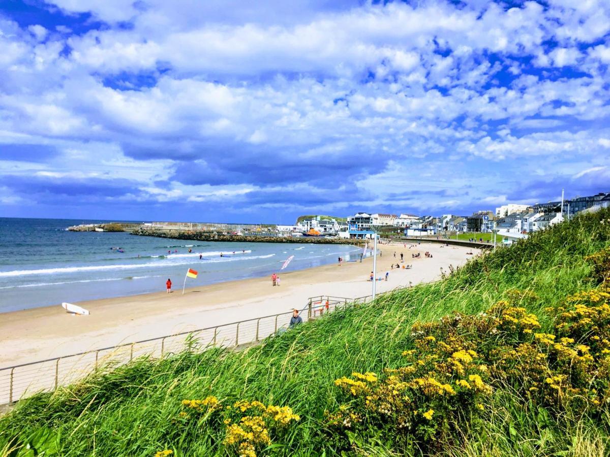 Appartement Port Pour Deux à Portrush Extérieur photo