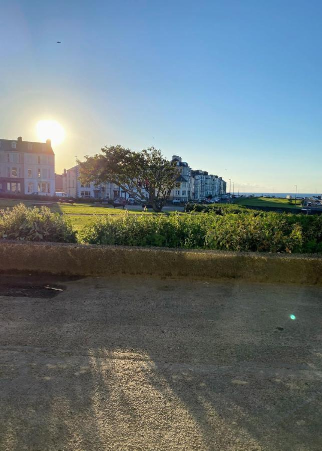 Appartement Port Pour Deux à Portrush Extérieur photo